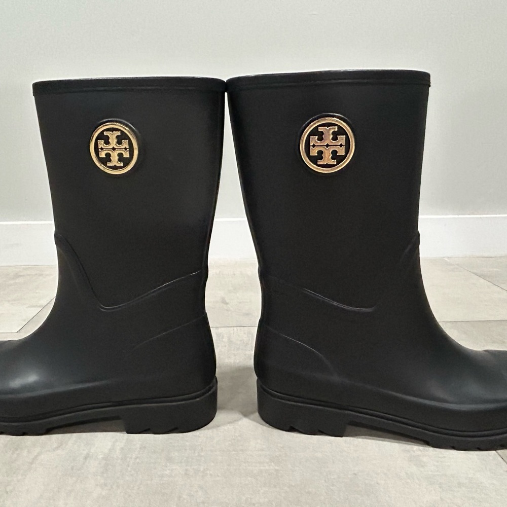 Tory Burch Black  Rain Rubber Boots Women’s